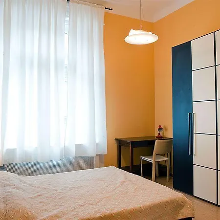 Apartment Dandy Deluxe *